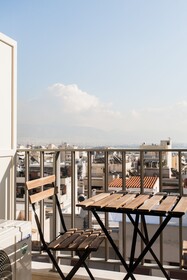 WYZ Piraeus