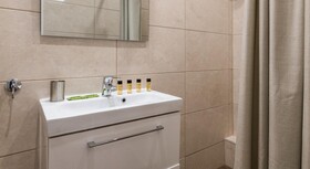 Anivia Apartment Airport By Airstay