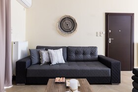 Thresh Apartments Airport by Airstay