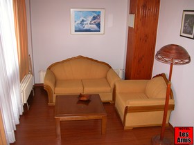 Les Amis Airport Hotel