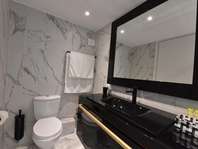 4 Elements Seaside Luxury Suites
