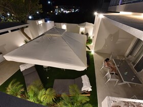 4 Elements Seaside Luxury Suites