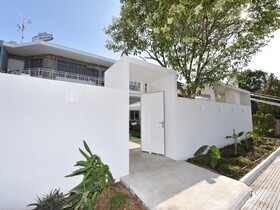 4 Elements Seaside Luxury Suites