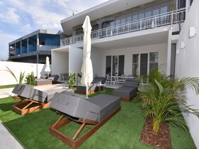 4 Elements Seaside Luxury Suites