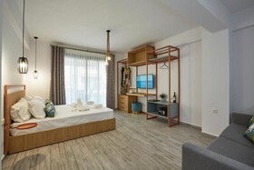 Greystone Suites