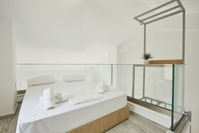 Greystone Suites