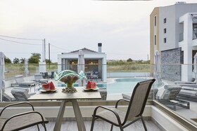 Greystone Suites