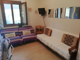 Zoe's Ideal Summer House
