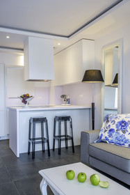 Avaton Luxury Hotel & Villas