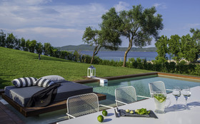 Avaton Luxury Hotel & Villas
