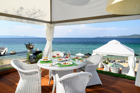 Avaton Luxury Hotel & Villas