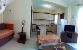 Ianthi Maisonettes