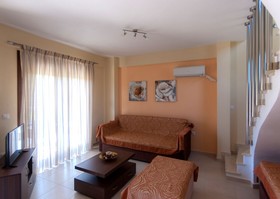 Ianthi Maisonettes