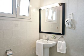 Sea Breeze Hotel Apartments Chios