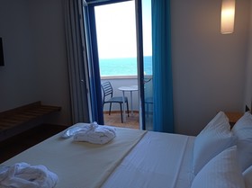 Shallow Sea Apartments