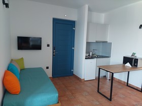 Shallow Sea Apartments