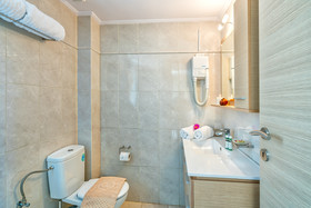 Ai Yannis Suites & Appartements Hotel