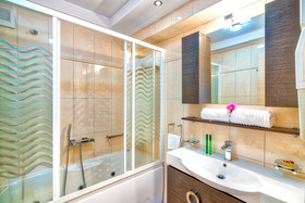 Ai Yannis Suites & Appartements Hotel