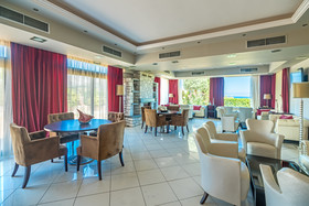 Ai Yannis Suites & Appartements Hotel