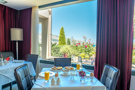 Ai Yannis Suites & Appartements Hotel