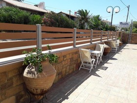 Plaka Studios