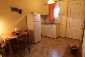 Chios Sun Rooms
