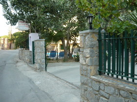 Stroubis Studios
