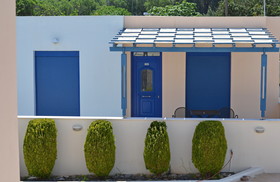Emporios Bay Hotel