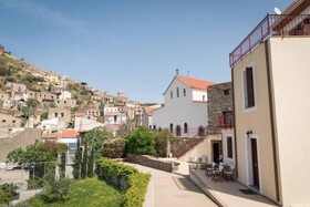 Yiasemi Of Chios