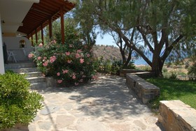 Zorbas Apartments