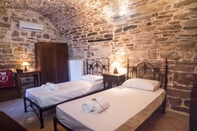 Vouno Village Apartments