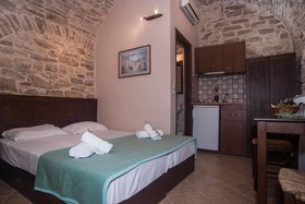 Vouno Village Apartments