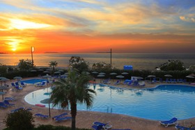 Almyros Beach Resort & Spa