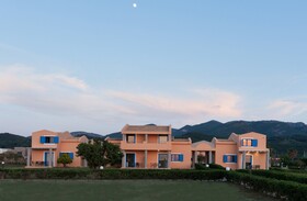 Ammoudia Maisonettes