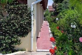 Harris Apartments