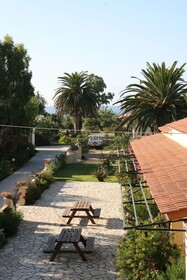 Harris Apartments