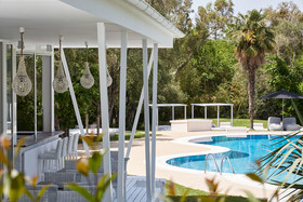 Mr & Mrs White Corfu