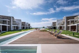 Thalassa Suites