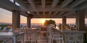 Thalassa Suites
