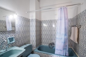 Ananias Hotel