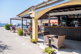 Ananias Hotel