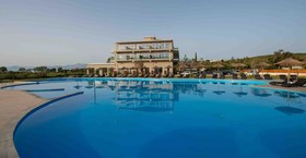 Laguna Holiday Resort