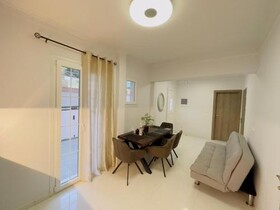Nikos Apartments