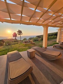 Nikos Apartments