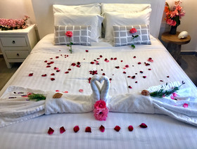 Bruskos Hotel & Suites