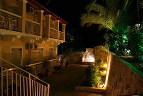 Marina Apartments & Studios