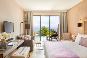 Nido, Mar-Bella Collection