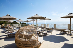 Nido, Mar-Bella Collection