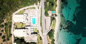 Canvas by Mitsis Belvedere