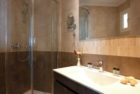 Canvas by Mitsis Belvedere